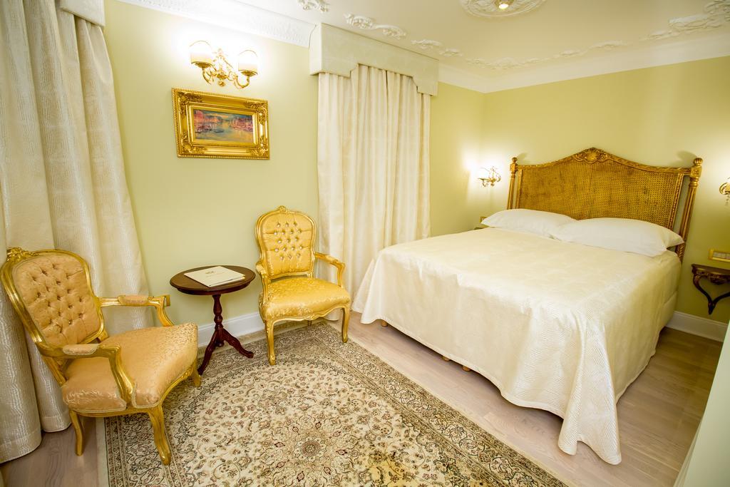 Bed and Breakfast Palazzo Venezia-Adults Only Задар Экстерьер фото